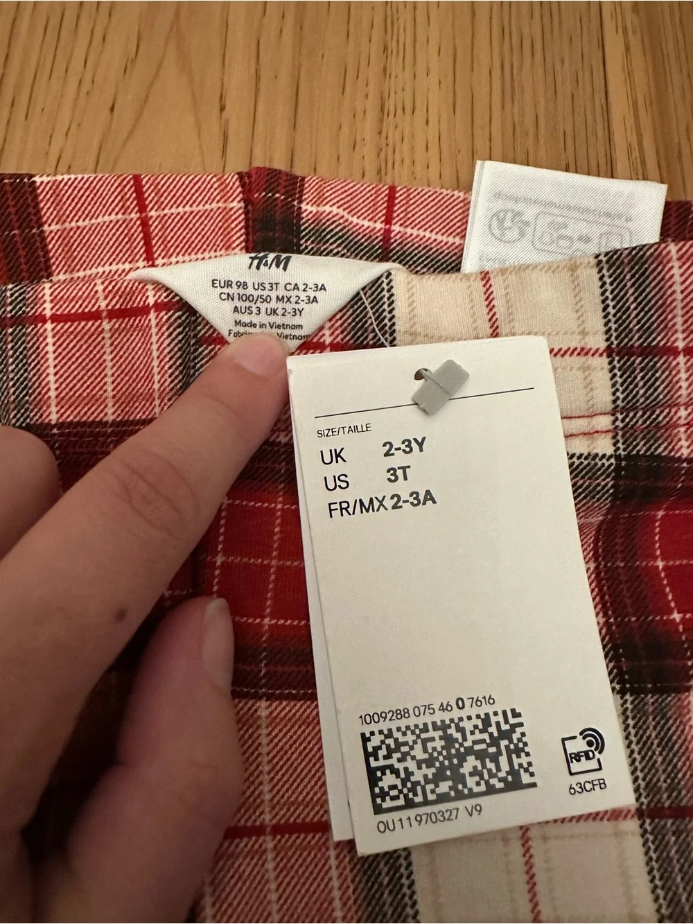 H&M Adjustable Waste Red, White, and Black Plaid Fleece Lined Toddler G Leggings